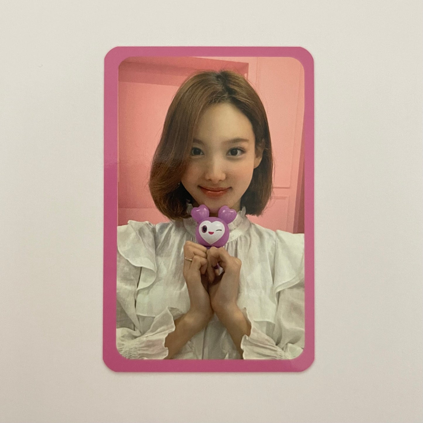 TWICE - LOVELY PLASTIC MODEL PHOTOCARDS